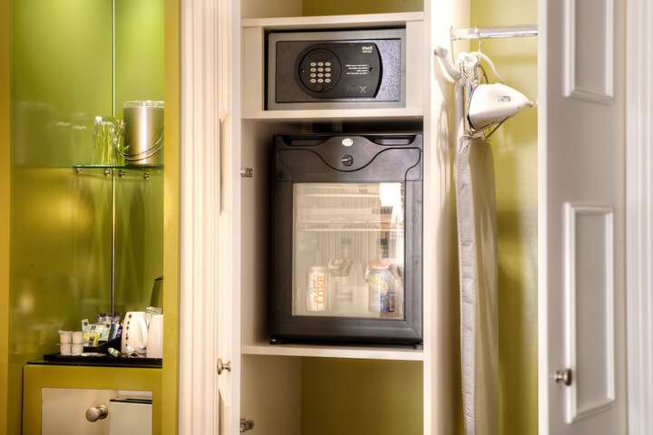 Room amenity