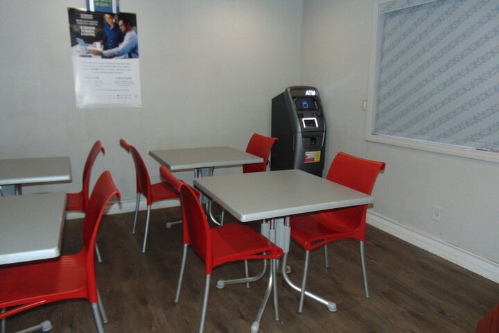 Breakfast/Coffee Service 15 of 22