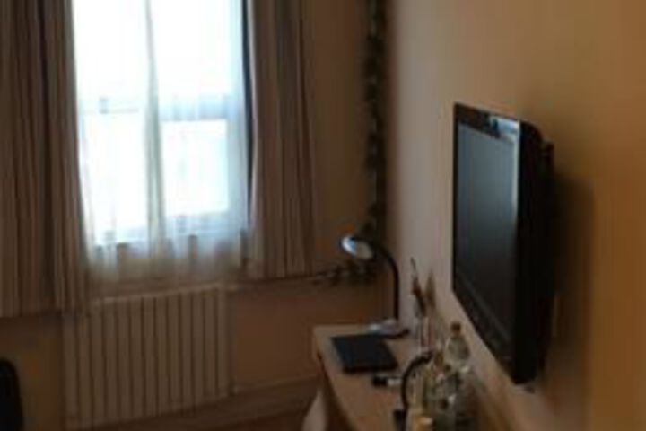 Room 19 of 67