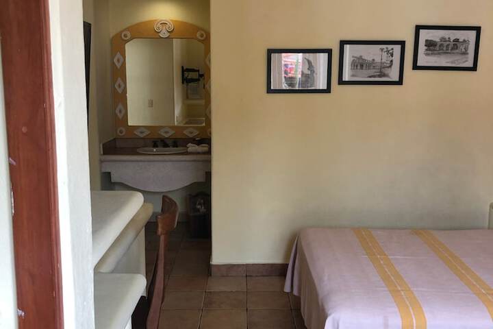 Room 7 of 19