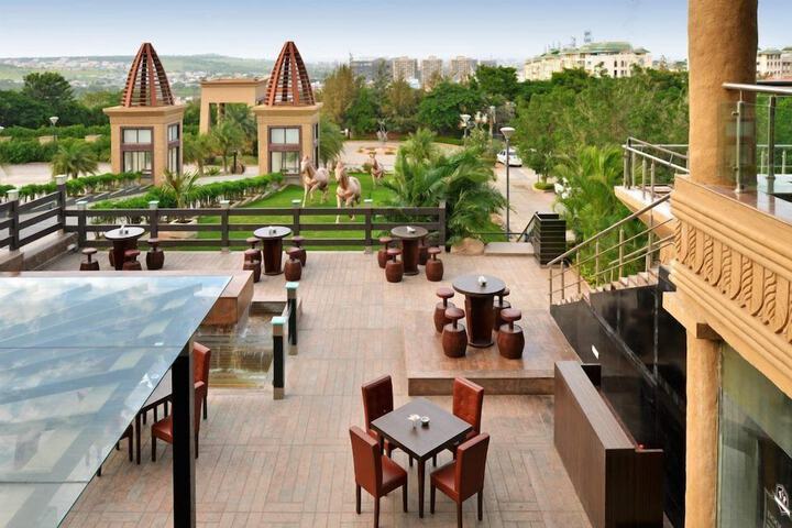 Terrace/Patio 118 of 136