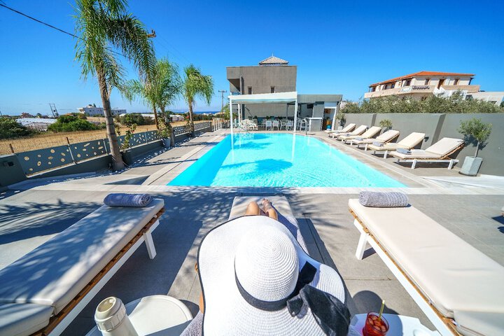 Pool 85 of 116