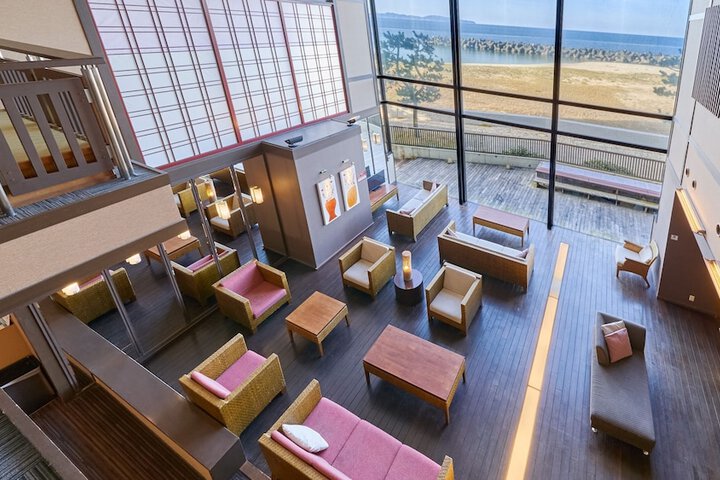 Guest Lobby