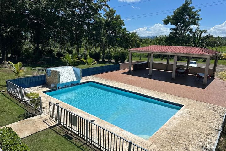 Pool 8 of 12