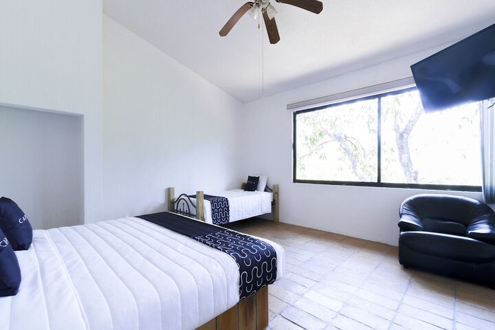 Room 17 of 45