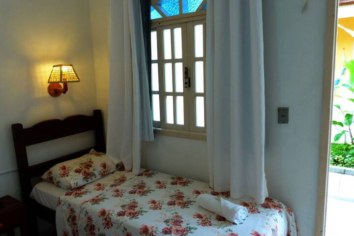 Room 8 of 49