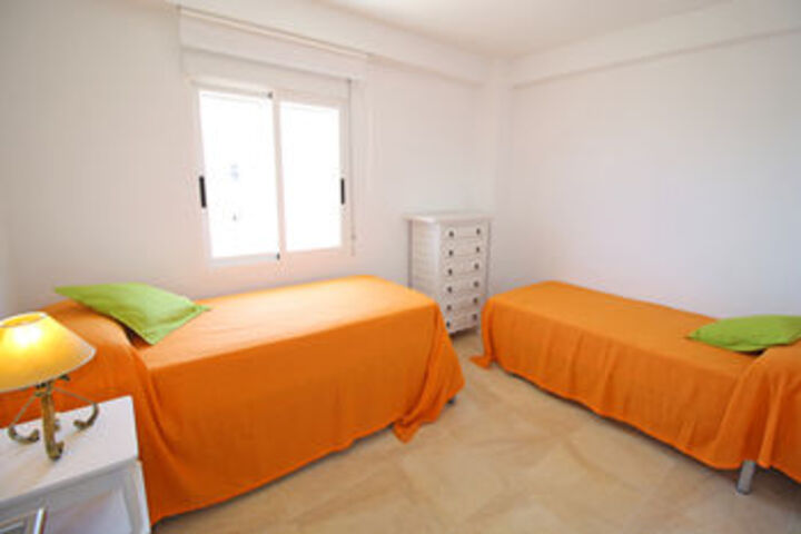 Room 16 of 31