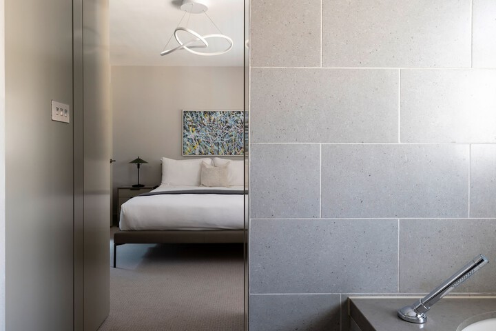 Room 40 of 44