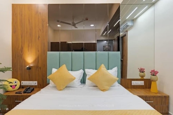 Room 7 of 7