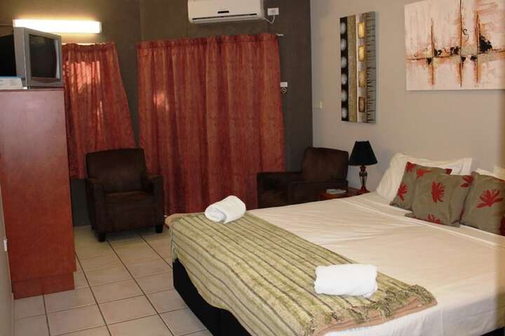 Room 4 of 54