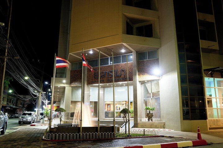 Hotel 38 of 39