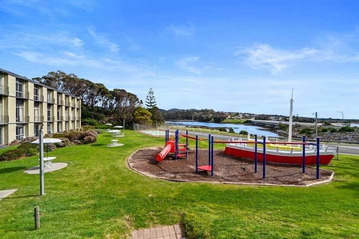 Children's play area - outdoor