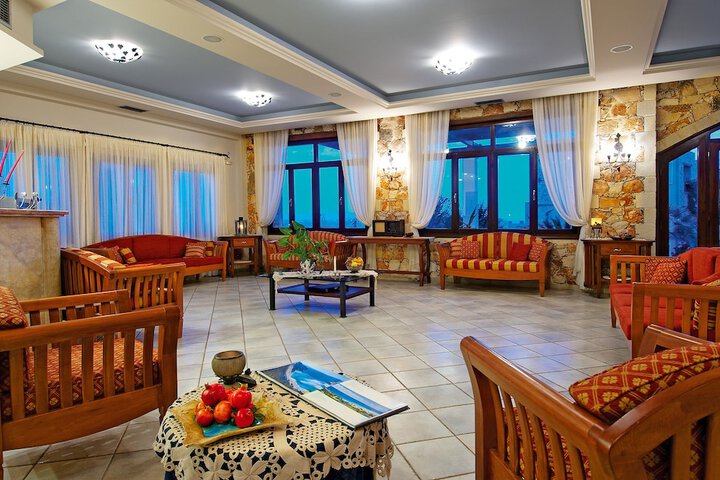Hotel Interior 6 of 142