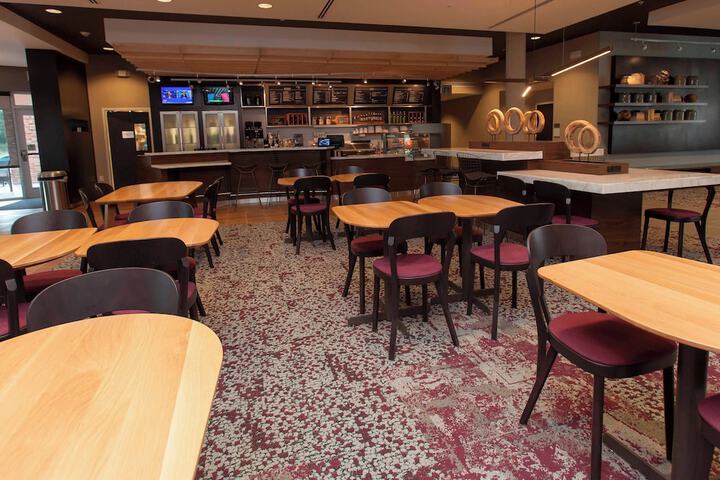Breakfast area