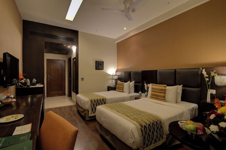 Room 8 of 55