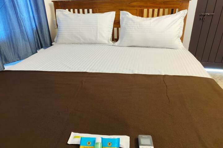 Room 7 of 40