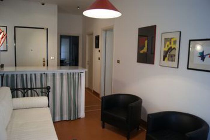 Room 21 of 28