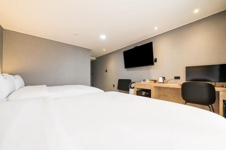 Room 19 of 67