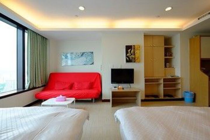 Room 29 of 39