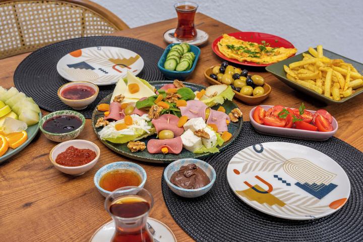 Breakfast/Coffee Service 54 of 71