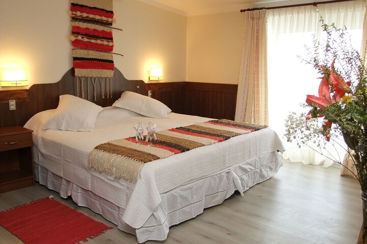 Room 12 of 34