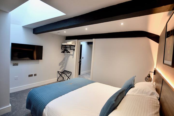 Room 20 of 49
