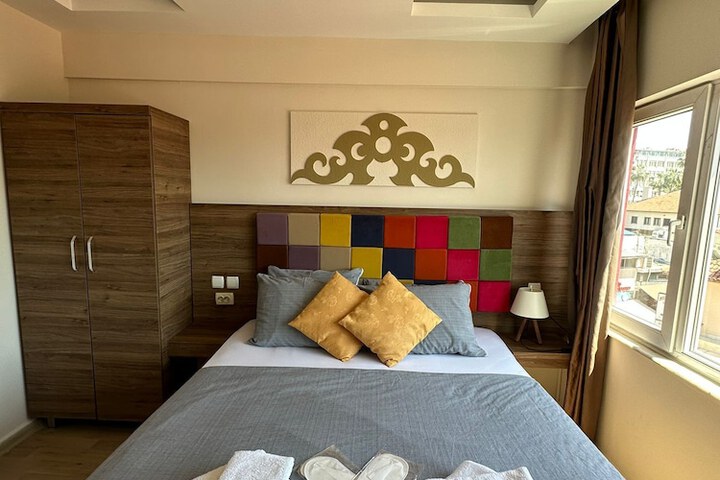 Room 19 of 61