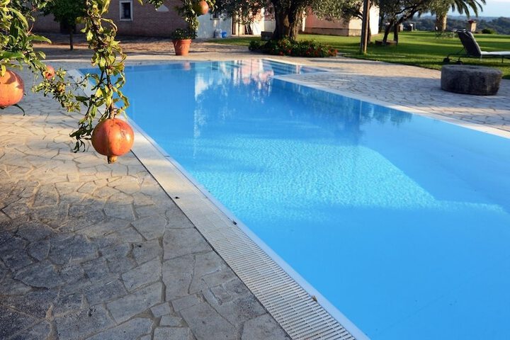 Pool 30 of 49