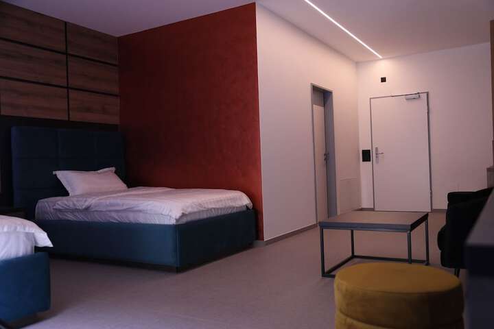 Room 7 of 21