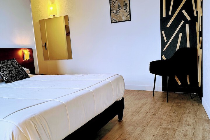 Room 29 of 113