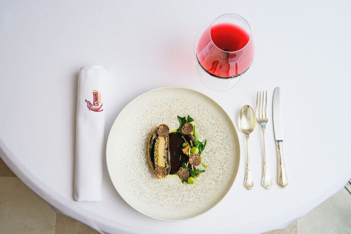 Dining 86 of 126