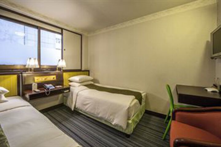 Standard Suite