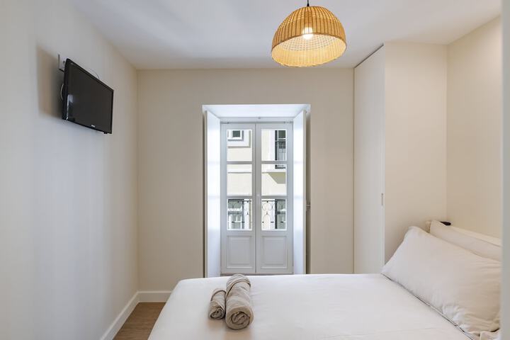 Room 10 of 44