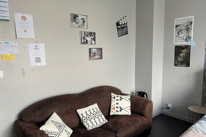 Room 11 of 44