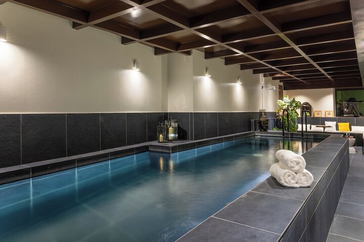 Hôtel &  SPA Le Chêne Vert in Brive-la-Gaillarde