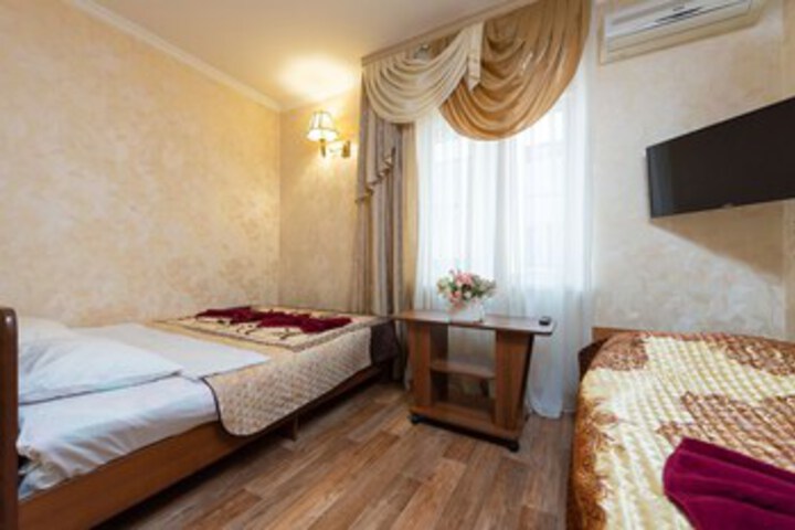 Room 18 of 47