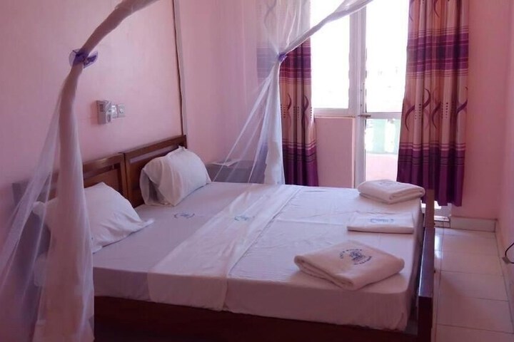 Room 14 of 51