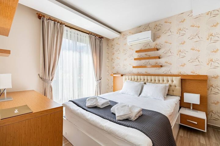 Room 30 of 150