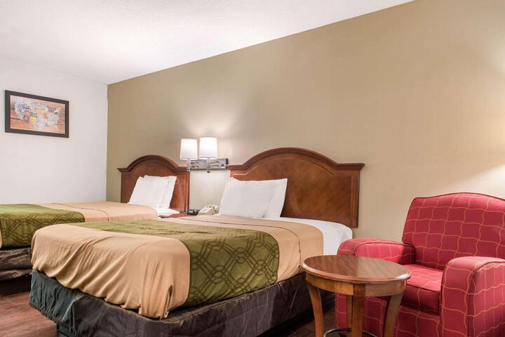 1 Double Bed Accessible Room (13 of 18)