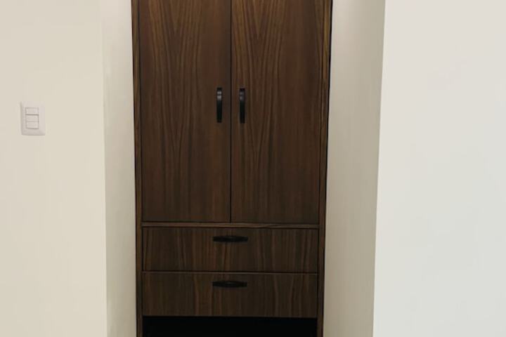 Room 13 of 73