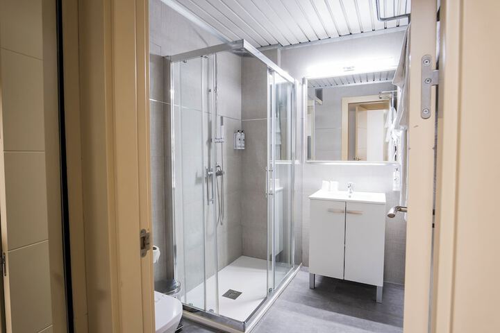 Bathroom Interior Photo