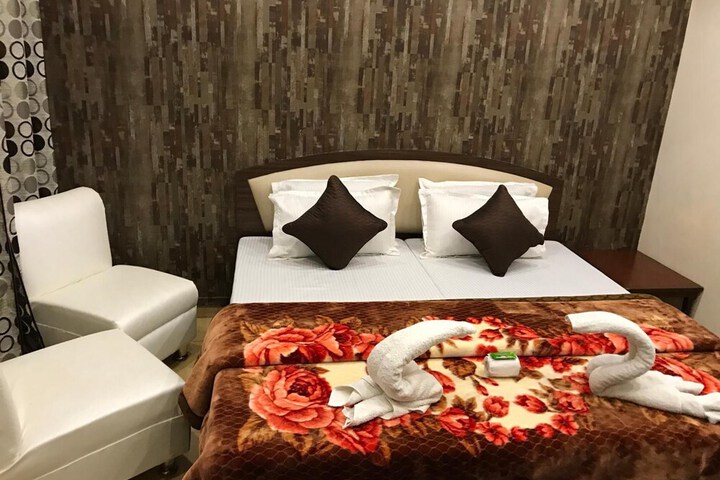 Room 21 of 48