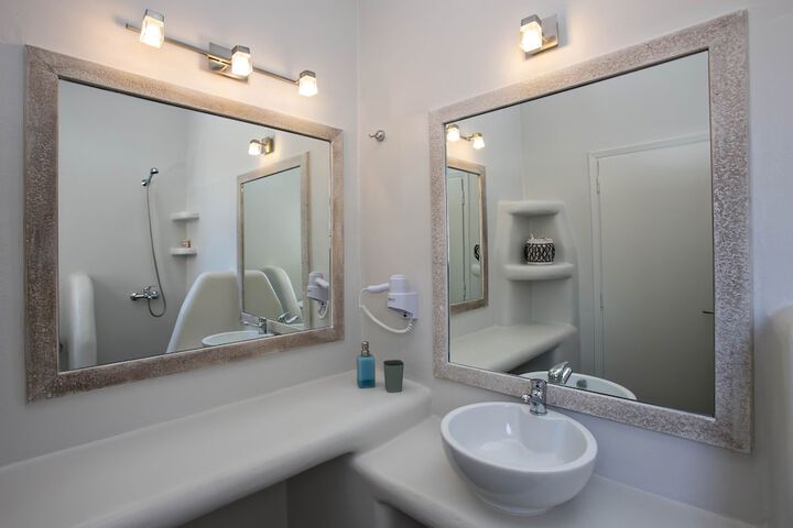 Clean Restrooms