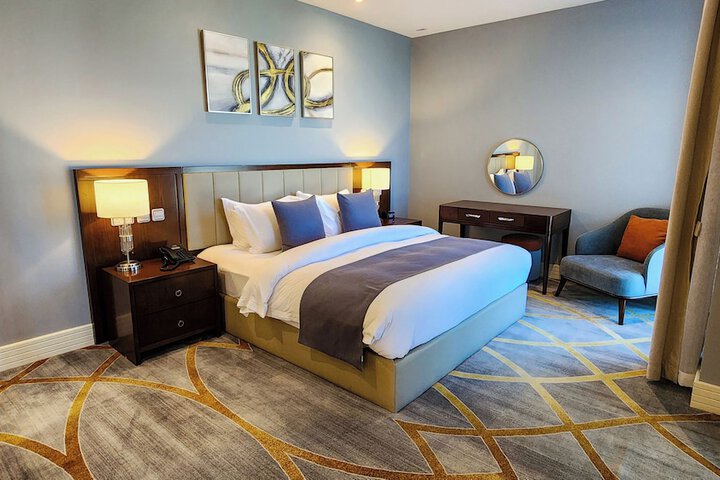 Room 18 of 109