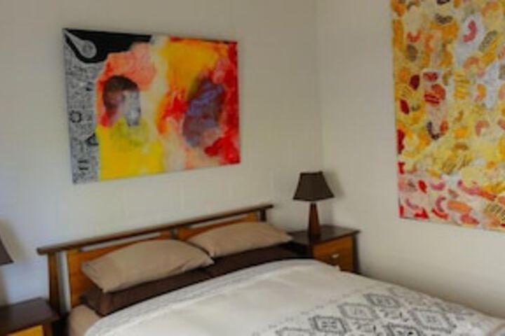 Room 10 of 87