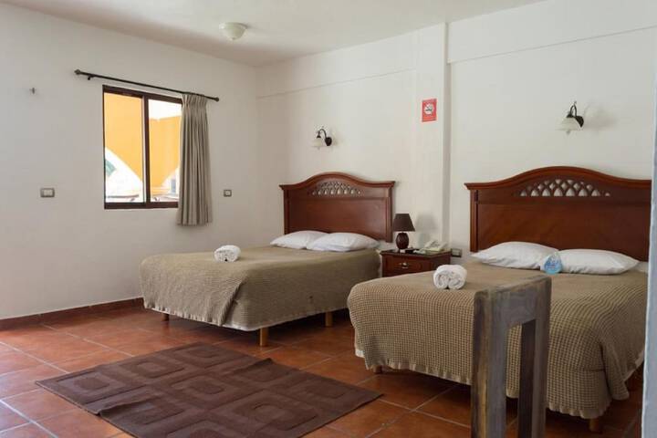 Room 5 of 16