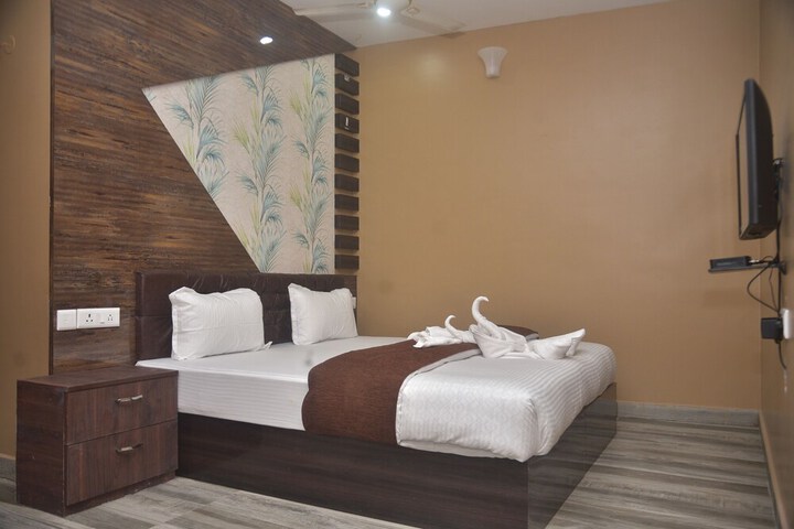 Room 16 of 31