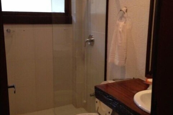 Room 16 of 22