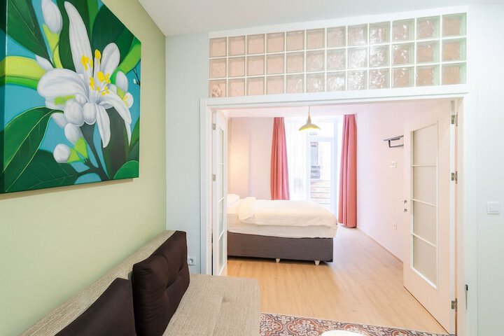 Room 20 of 42