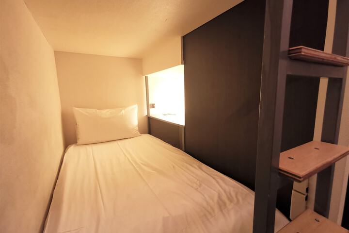 Room 29 of 44